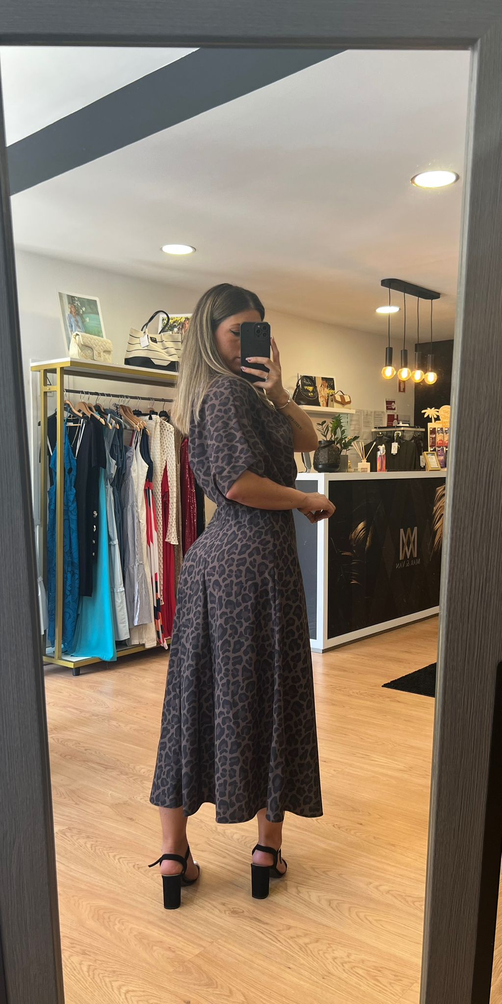 Vestido Camiseiro Animal Print