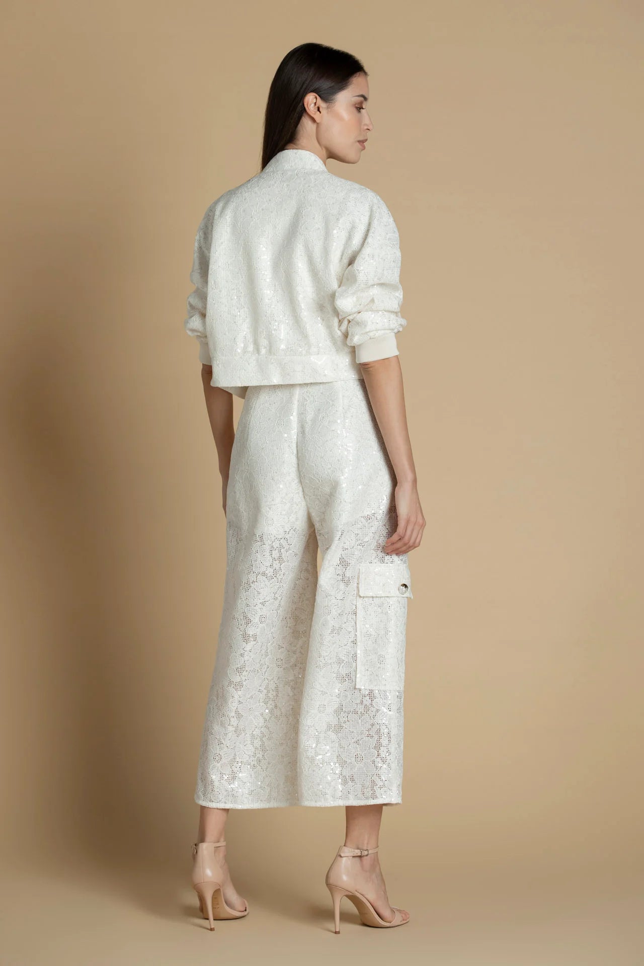 Calças culotte em renda