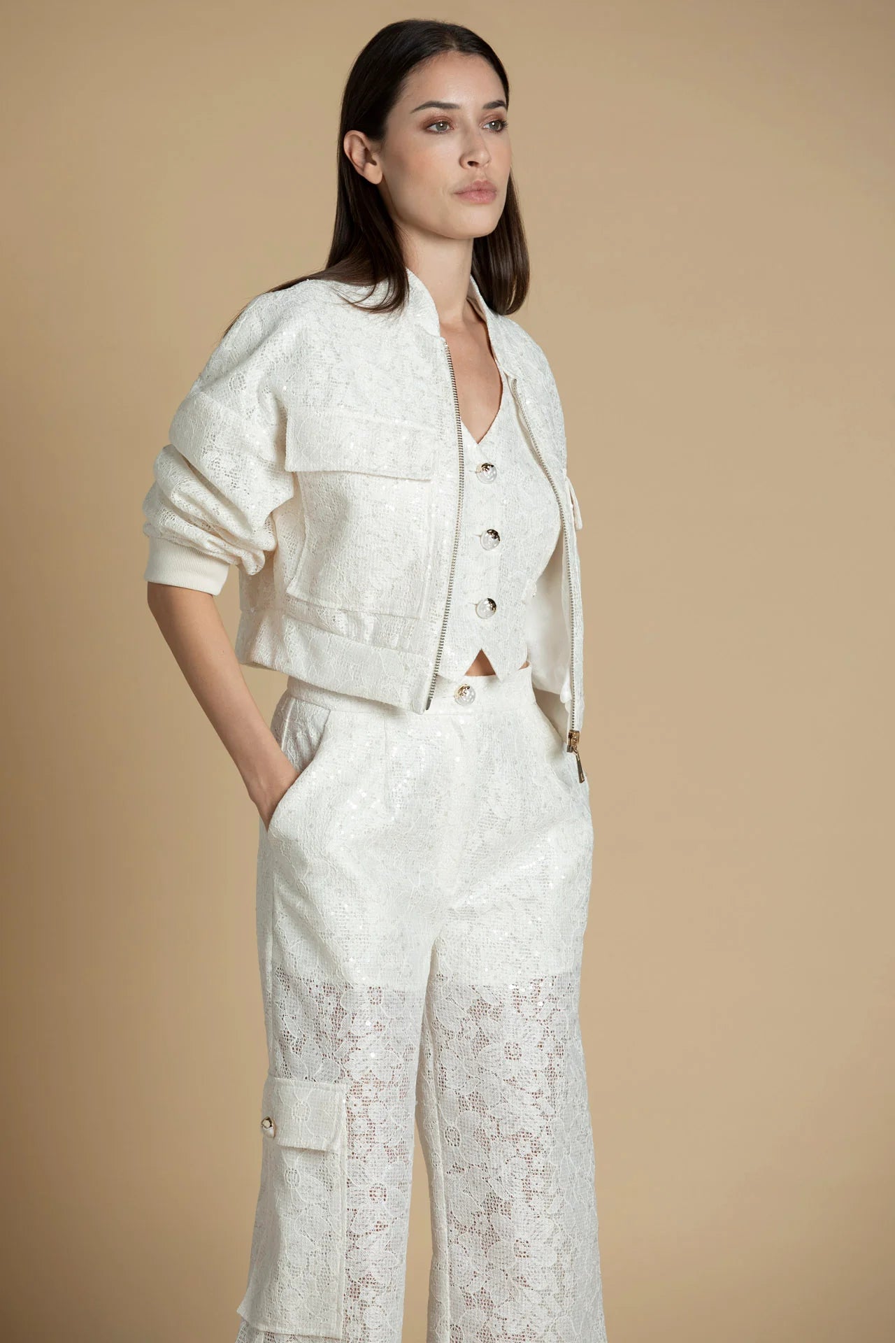 Calças culotte em renda