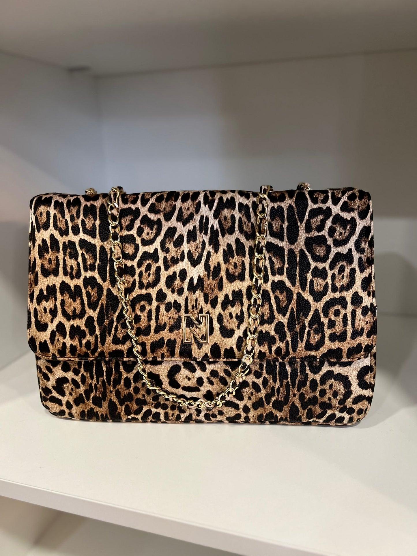 Mala Animal Print com Alça em Corrente Dourada