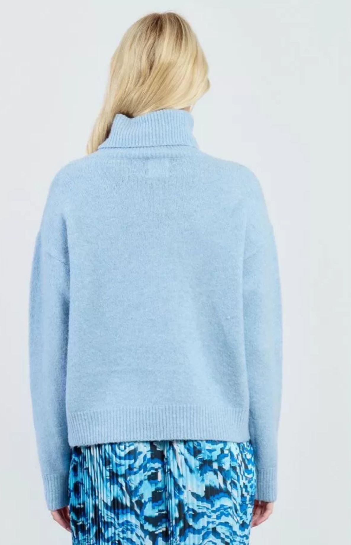 Camisola de gola alta oversized