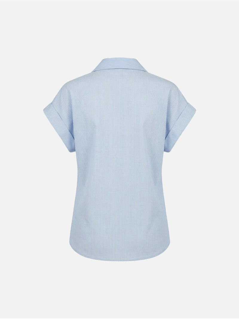 Blusa em linho com risca