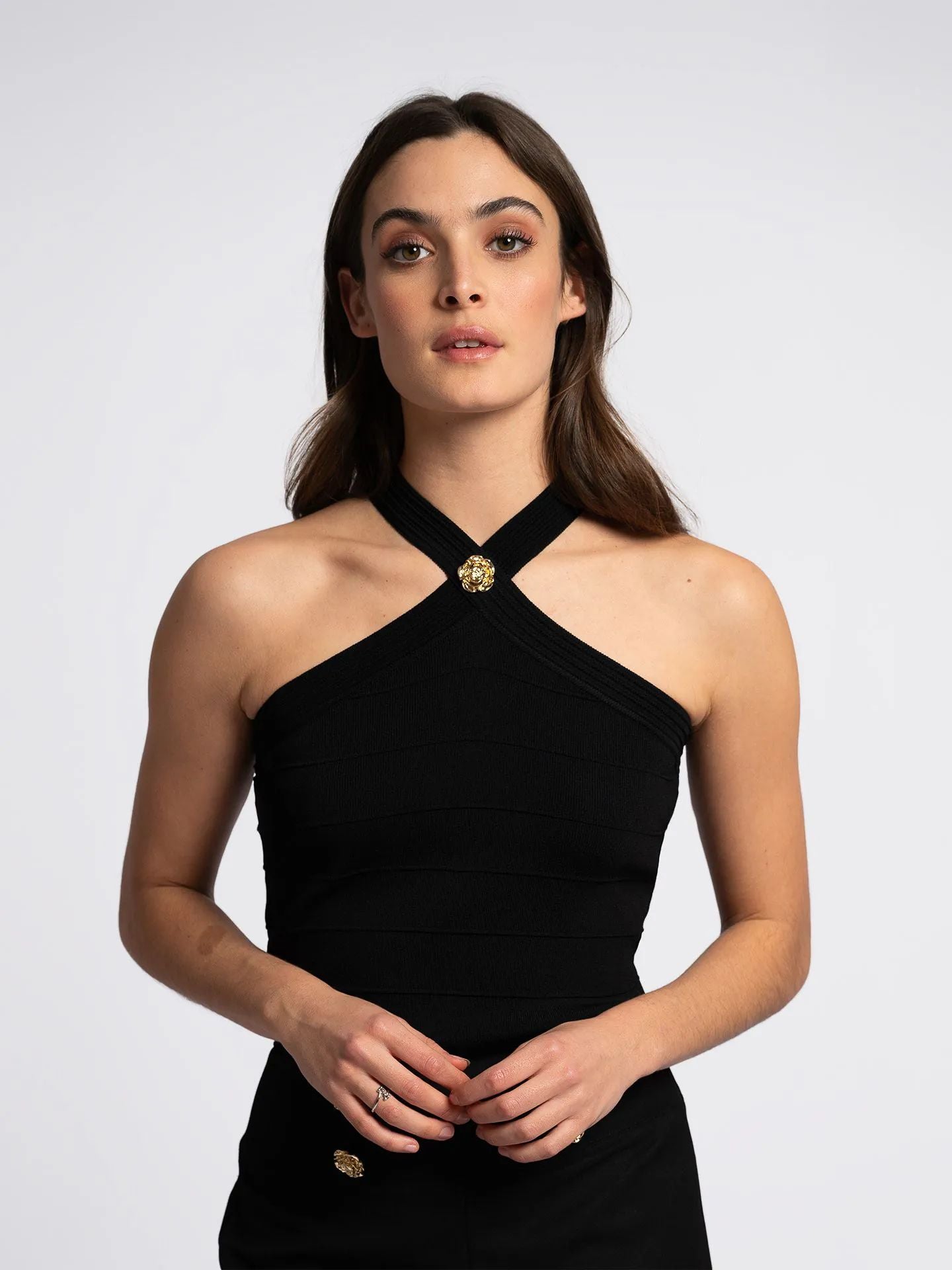 Top Nikkie Preto com Detalhe Dourado