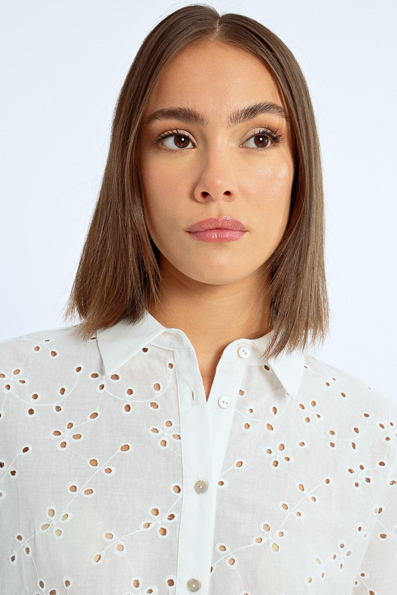 Blusa bordada inglesa