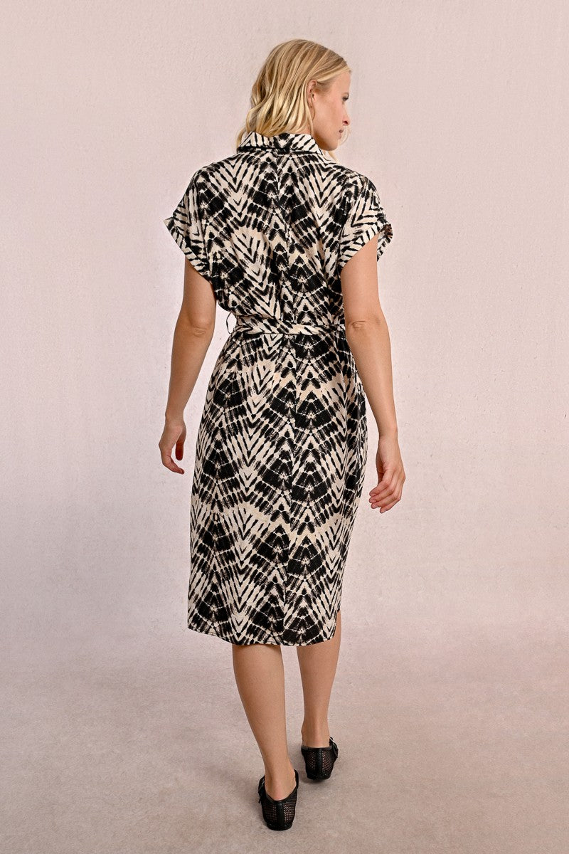 Vestido longo com cinto