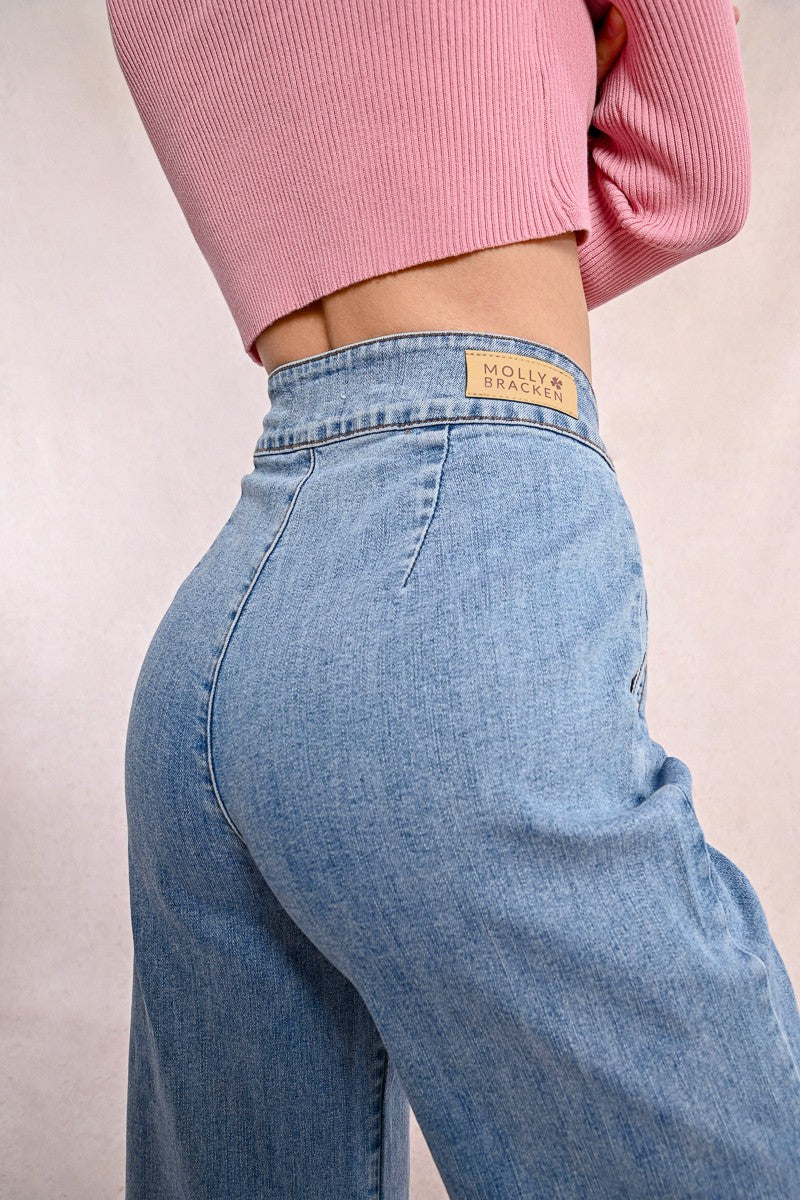 Calça jeans larga