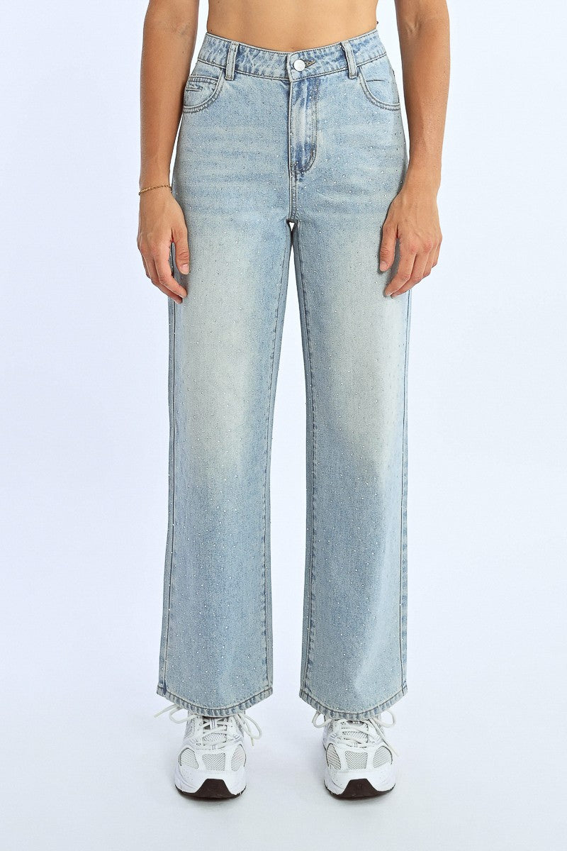 Calça jeans larga com strass