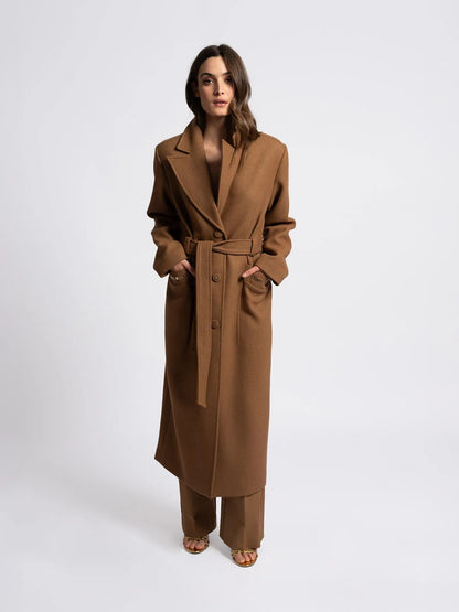 Casaco com detalhes em corrente