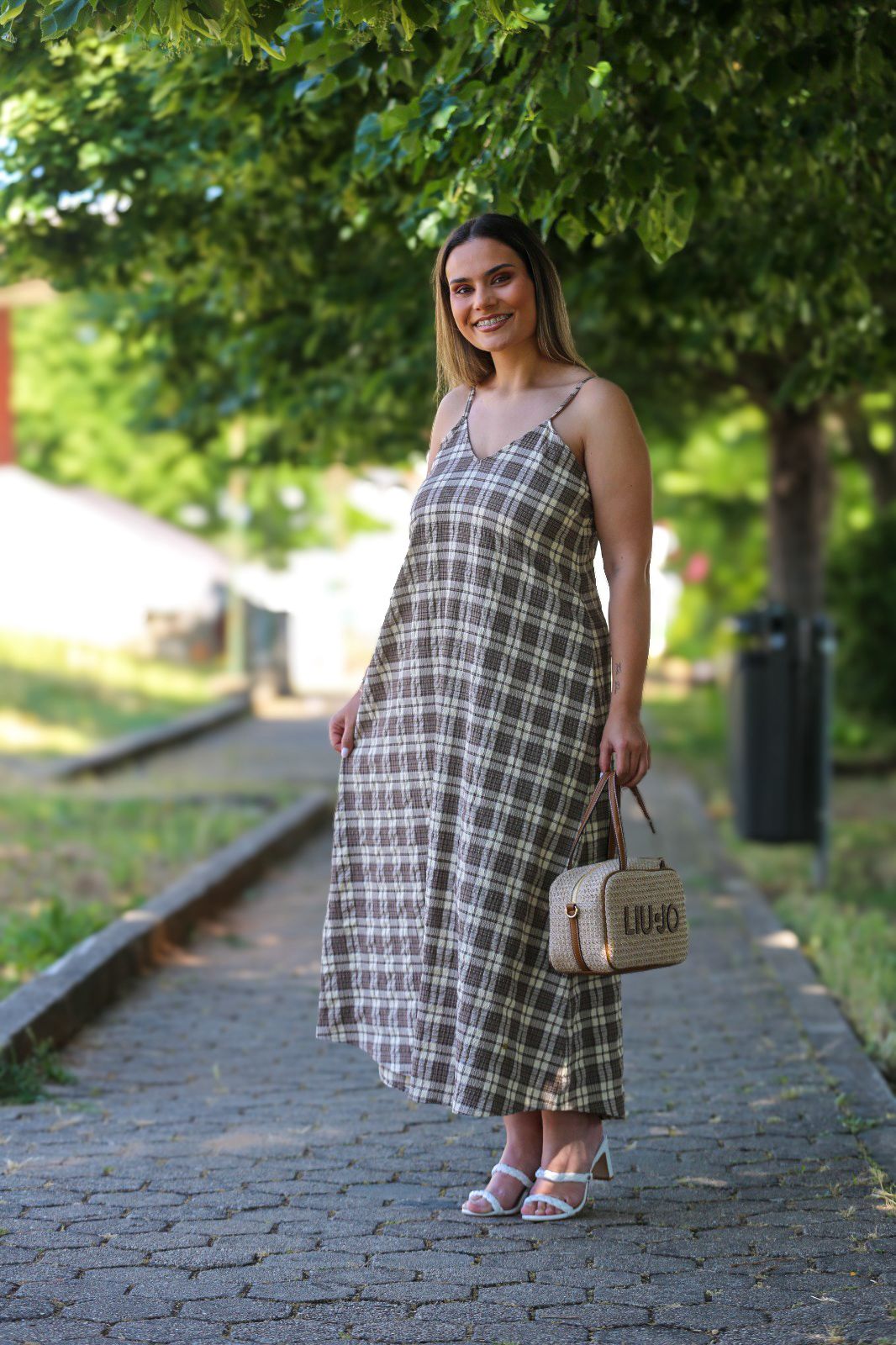 Vestido Midi Xadrez Castanho