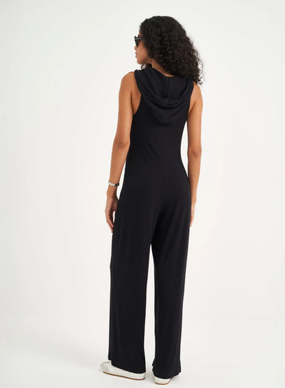 Macacão Comfort Pantalona Canelado Com Capuz