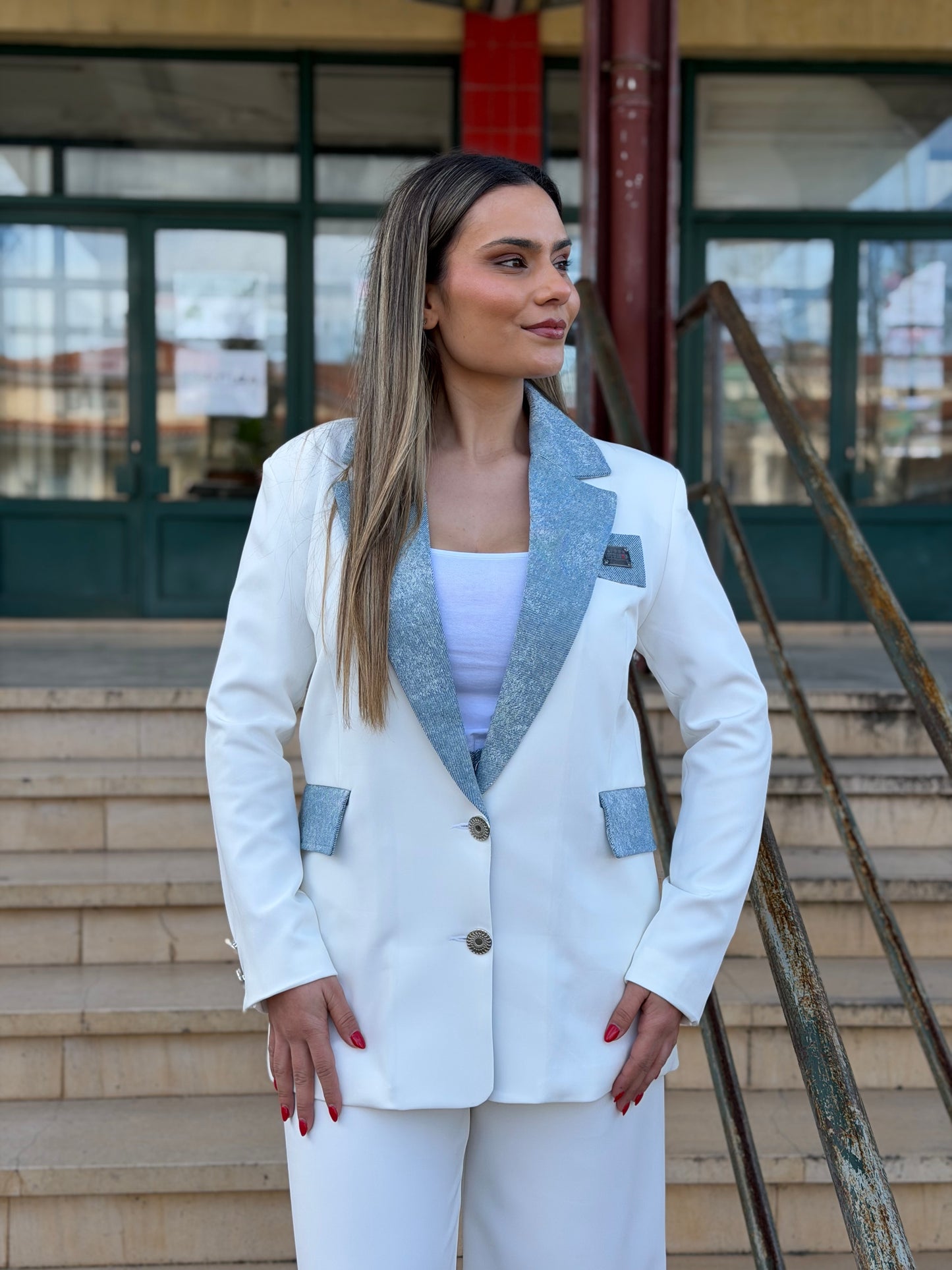 Blazer Locoluxo Branco com Detalhes em Azul