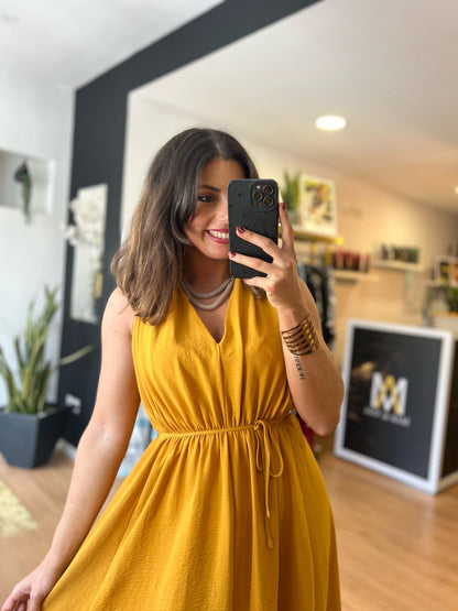 Vestido curto plissado