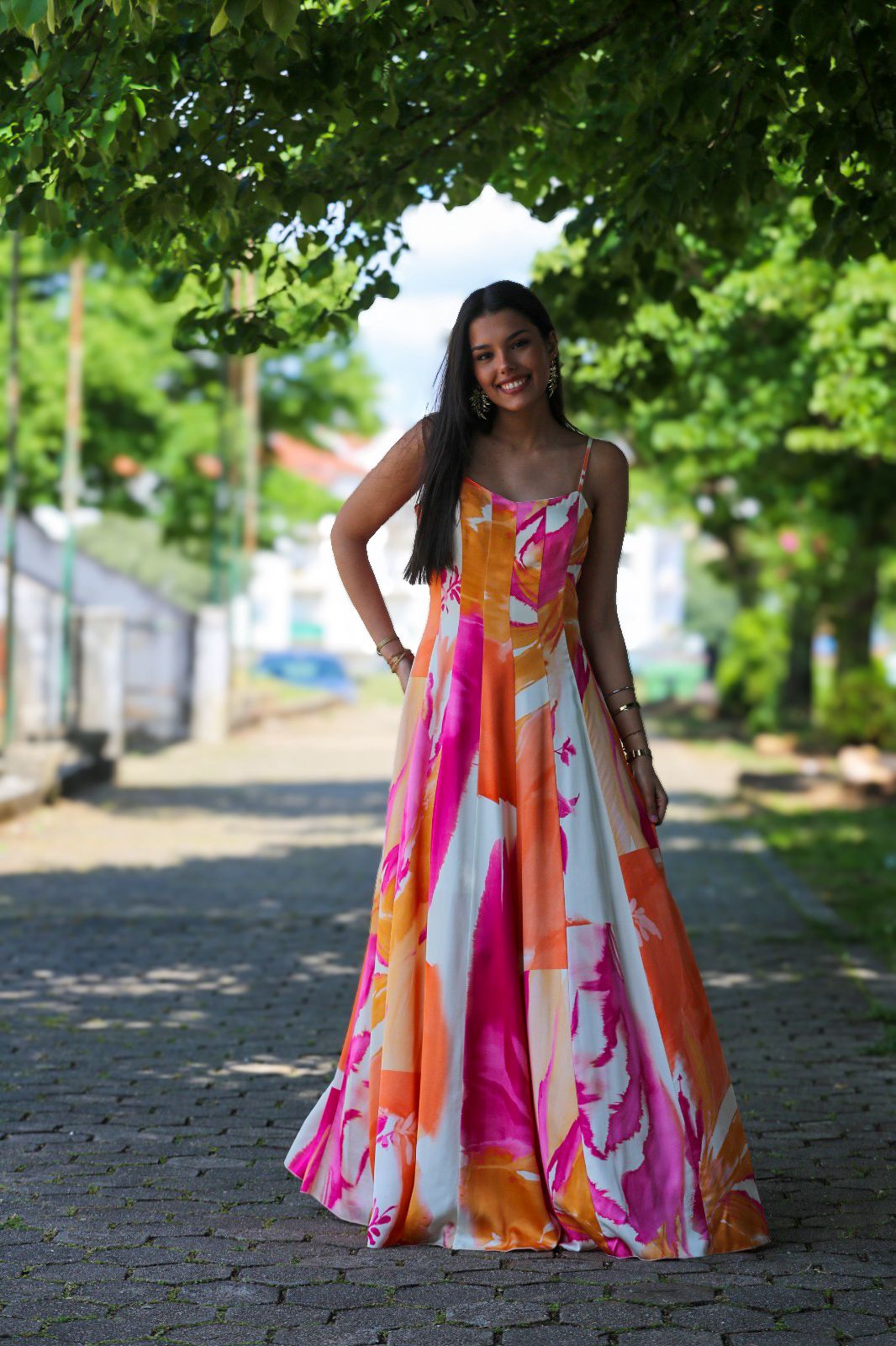 Vestido Longo Fluido Estampa Vibrante