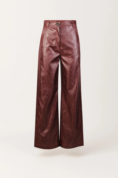 Calças em Eco Pele de Cintura Subida