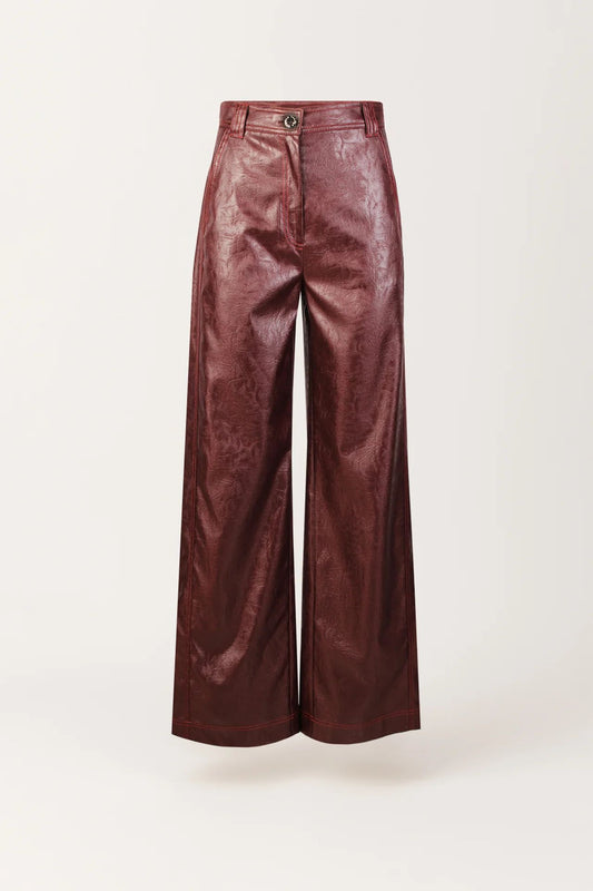 Calças em Eco Pele de Cintura Subida