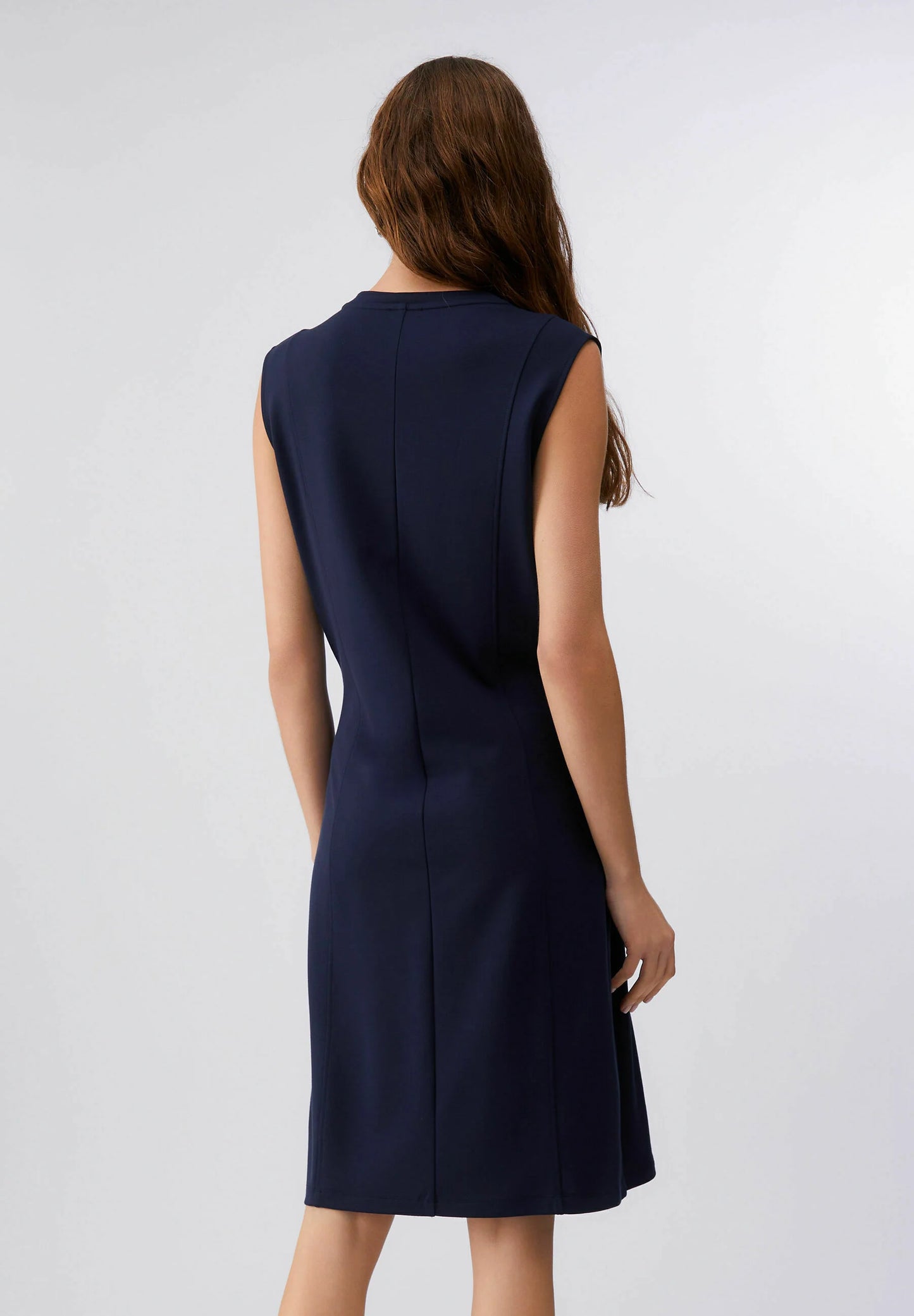 Vestidos de Cavas Com Aplicação Azul Ecuro