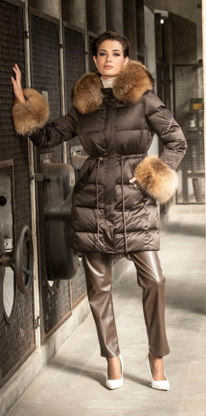 Kispo Chocolate com Pêlo Natural