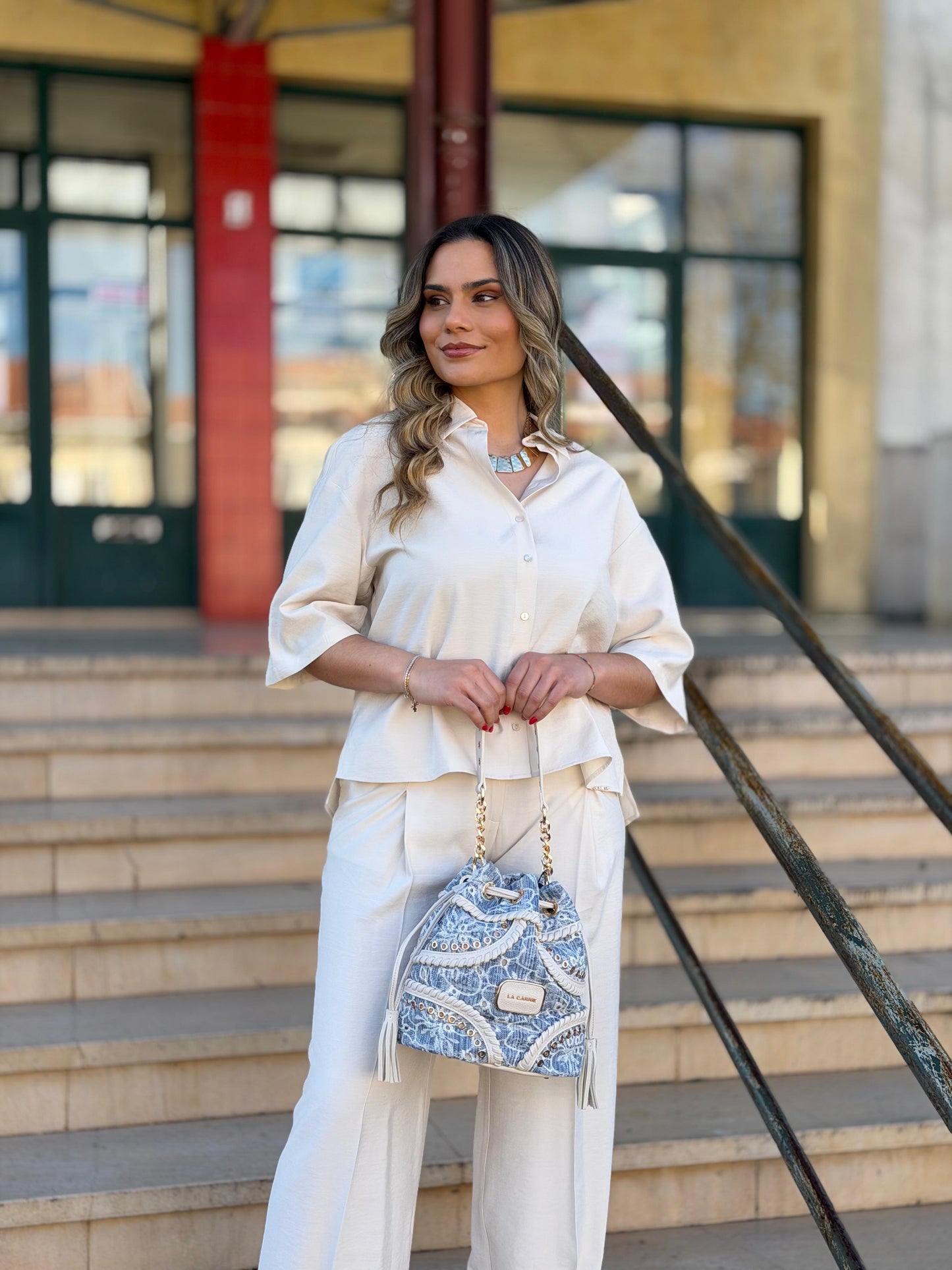 Blusa estilo oversize