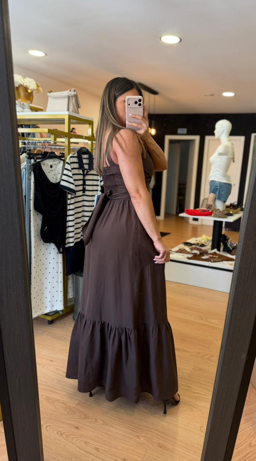 VESTIDO LONGO CHOCOLATE COM DETALHE CRUZADO
