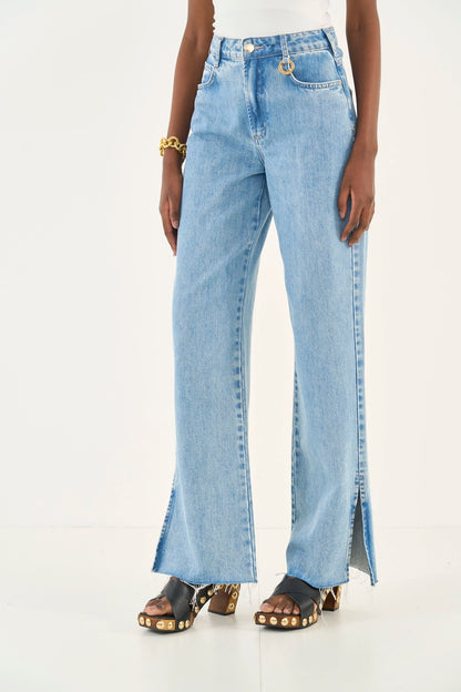 Calça Jeans Wide Leg com Aberturas