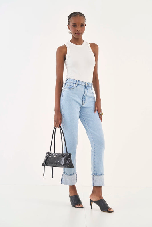 Calça Jeans Mom Barra Com Aplicação