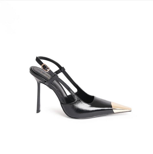 Scarpin Slingback Preto com Ponteira Dourada
