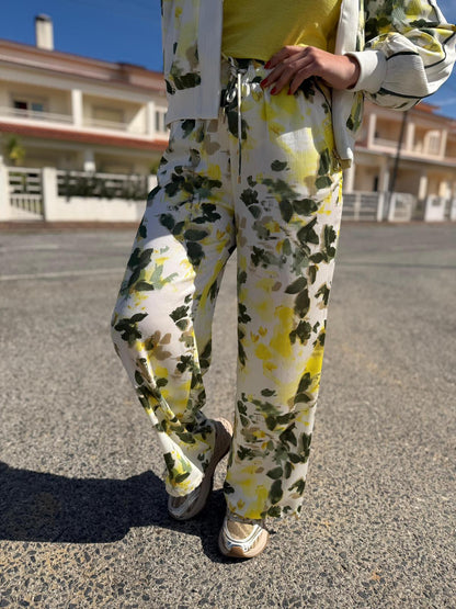 Conjunto Floral Premium com Bomber Reversível