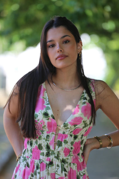 Vestido Floral Elegance – Leveza e Feminilidade Intemporal