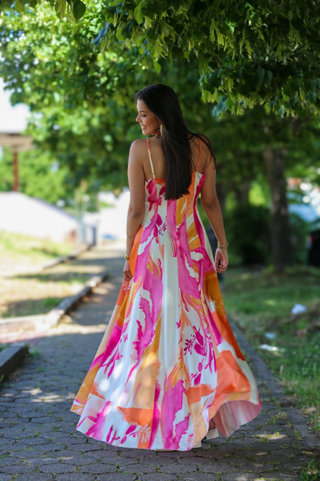 Vestido Longo Fluido Estampa Vibrante