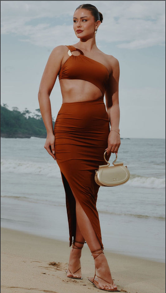 Vestido Midi Slim Cut Out