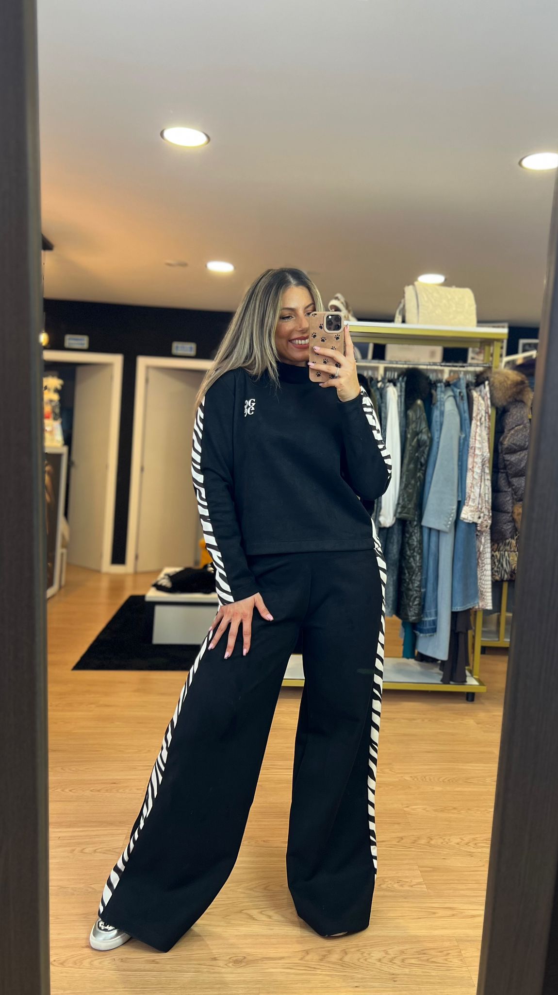 Conjunto Preto Faixa Zebra