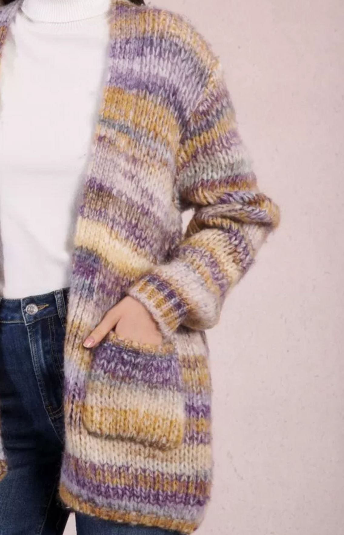 Cardigã de tricô aberto