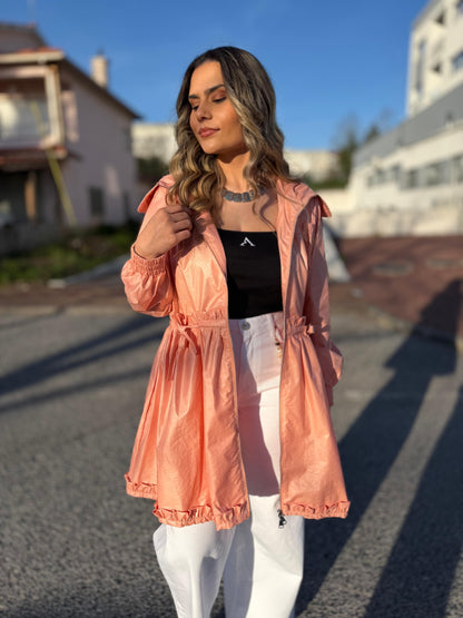 Parka Leve com Cintura Ajustável