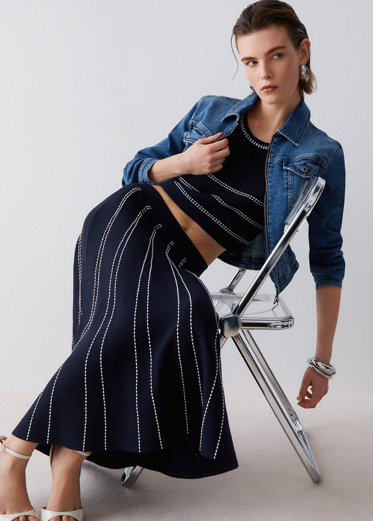 Saia em Malha Comprida Plissada Azul