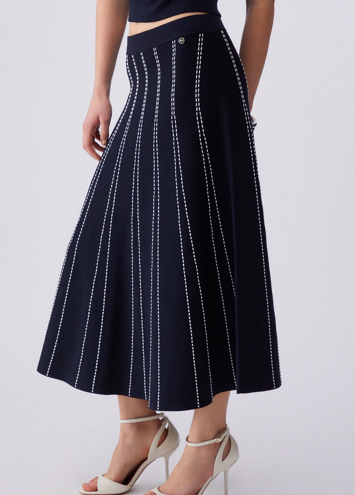 Saia em Malha Comprida Plissada Azul