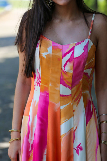 Vestido Longo Fluido Estampa Vibrante