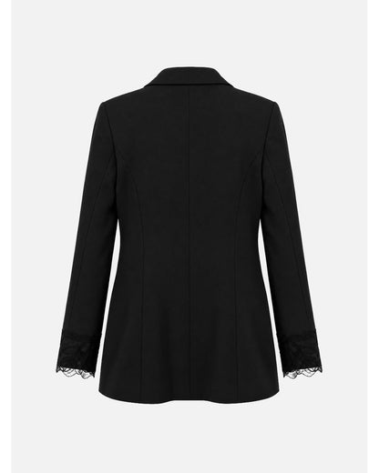 Blazer com pormenor em renda