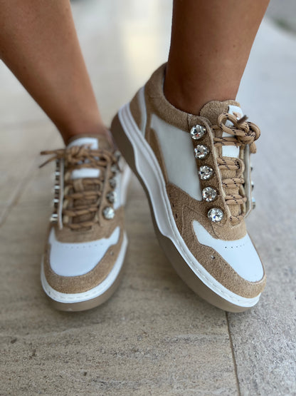 Emanuelle Vee Sapatilha