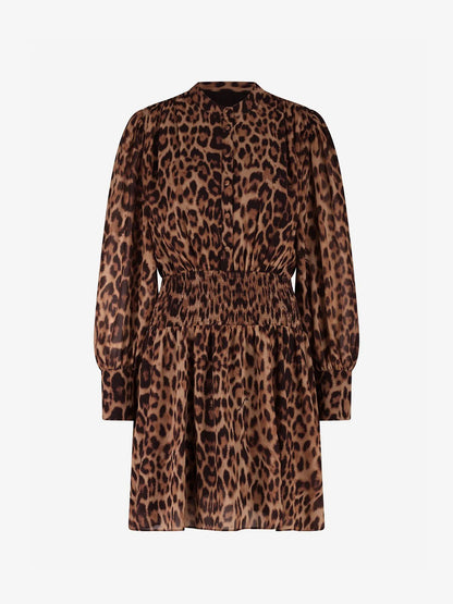 Vestido com estampa de leopardo