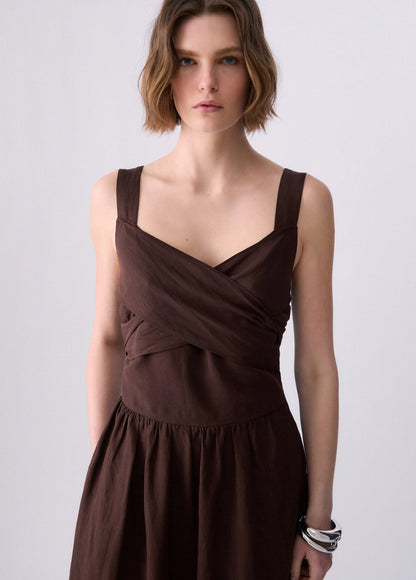 VESTIDO LONGO CHOCOLATE COM DETALHE CRUZADO
