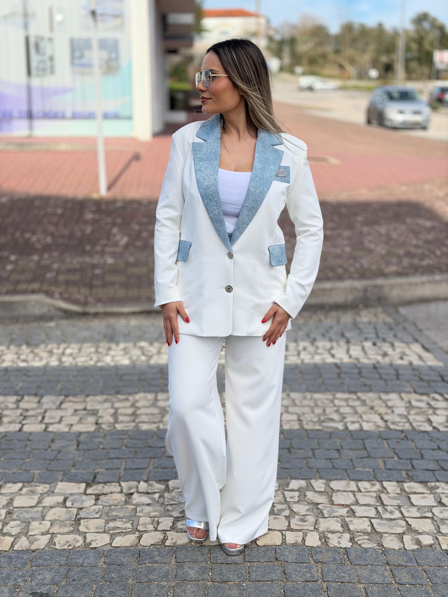Blazer Locoluxo Branco com Detalhes em Azul