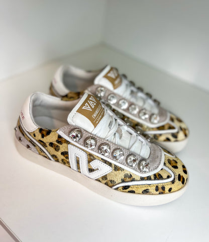 Ténis Animal Print com Cristais