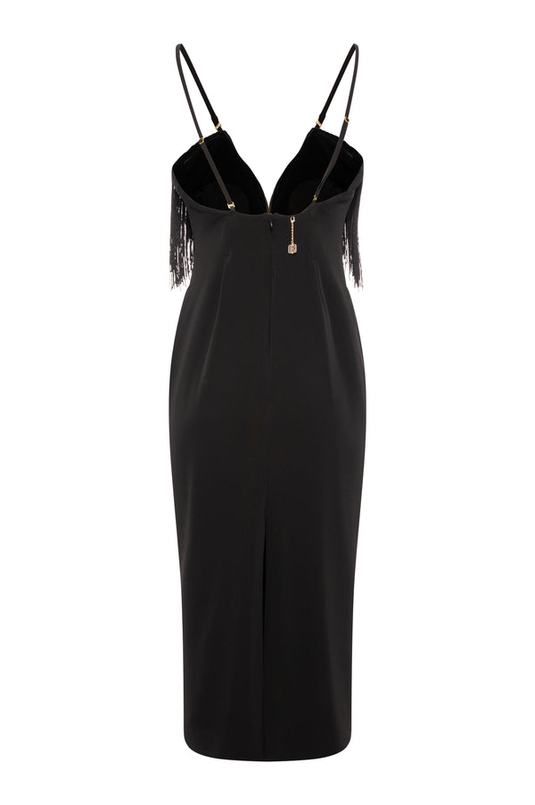 Vestido sem mangas de corte justo e comprimento midi