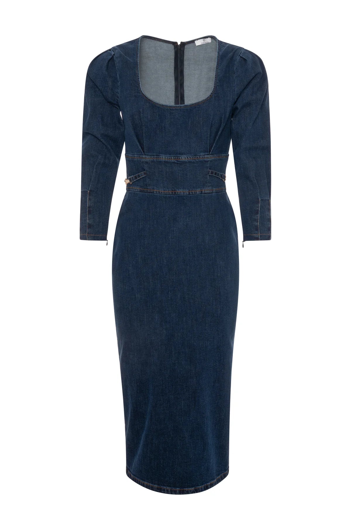 Vestido slim fit de comprimento midi confeccionado em jeans com lavagem média