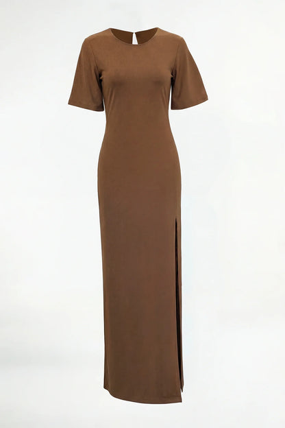 Vestido Comprido com Colar