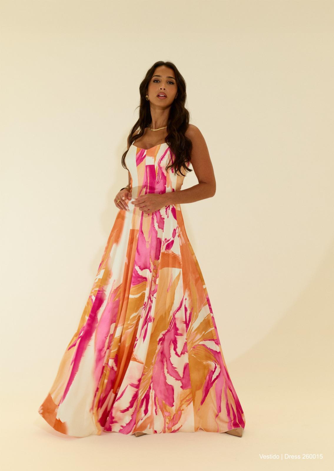 Vestido Longo Fluido Estampa Vibrante