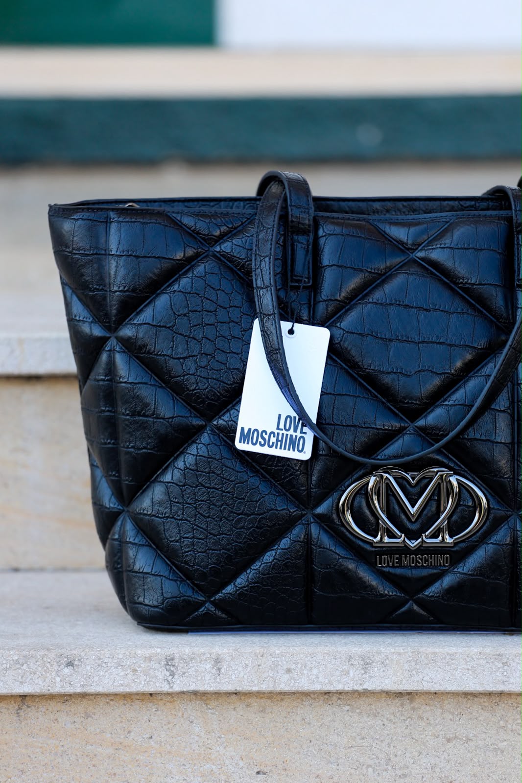 Mala Shopper Love Moschino Preta
