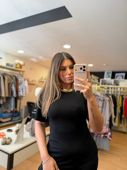 Vestido Comprido com Colar