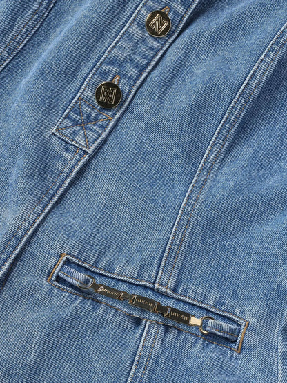 Colete jeans com detalhe de corrente