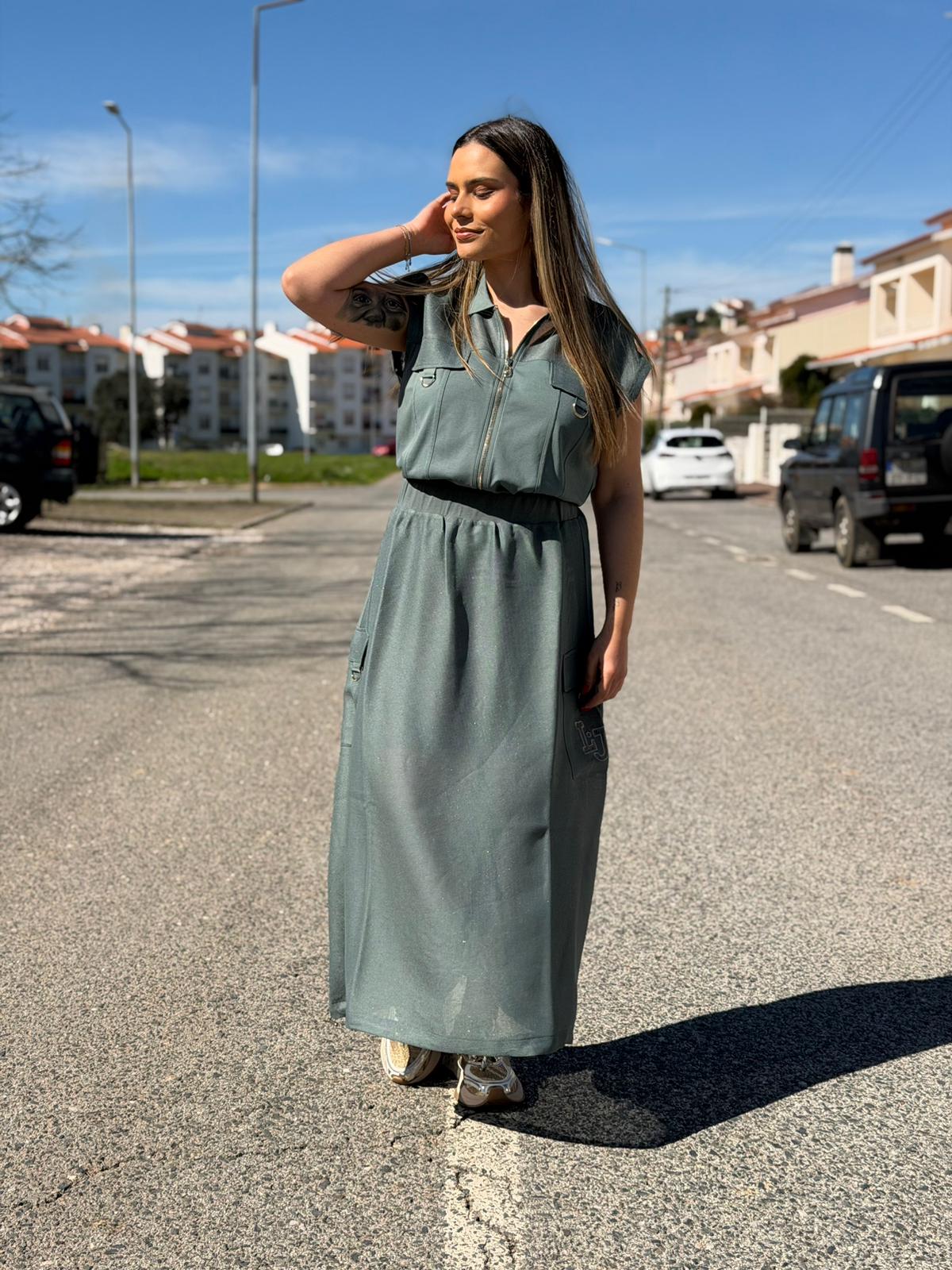 Conjunto Liu Jo – Top & Saia Midi Verde Militar